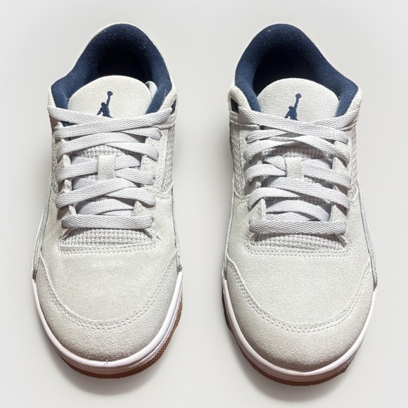 Jordan Other - Jordan Flight Court In Size 7 Youth